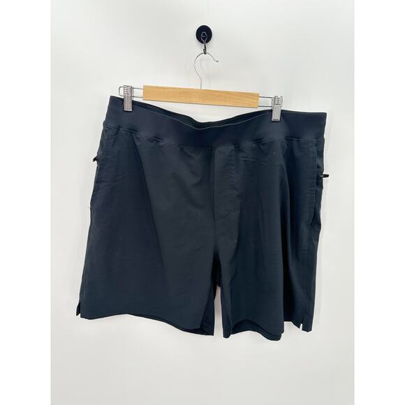 Fabletics Black Woven Training Shorts 8" Inseam Elastic Waistband Mens XL - Picture 1 of 6